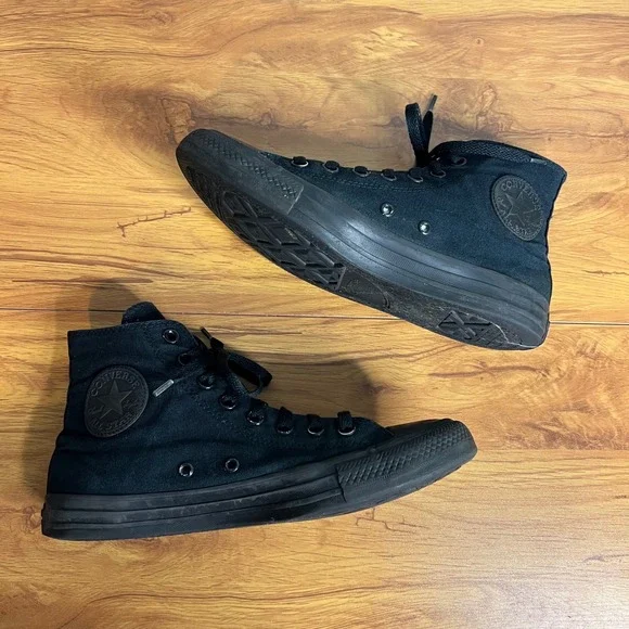Converse Chuck Taylor All Star Hi Mens 7 Womens 9 Black Monochrome‎ Canvas - Picture 2 of 10
